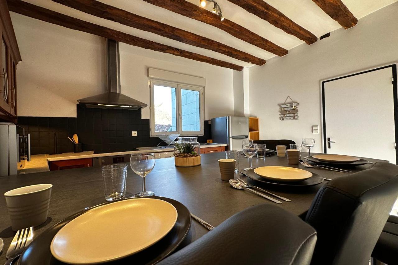 Charming Apartment Close To The Center Of Blere Extérieur photo