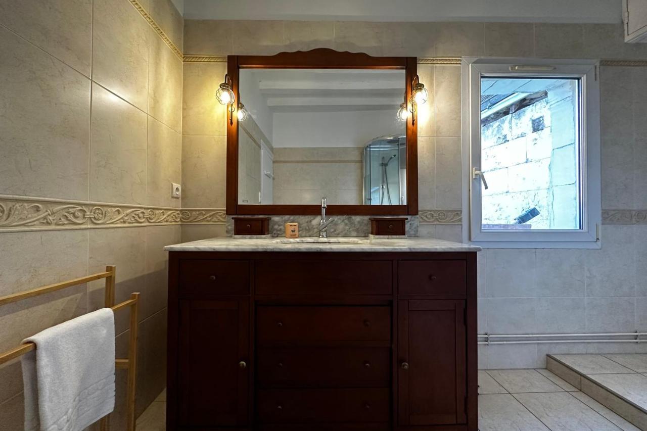 Charming Apartment Close To The Center Of Blere Extérieur photo