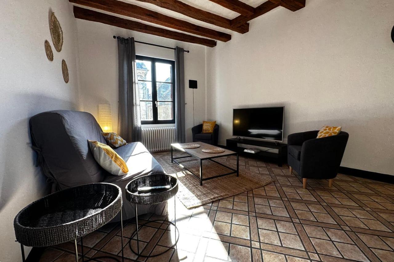 Charming Apartment Close To The Center Of Blere Extérieur photo